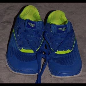 Danksin Tennis Shoes